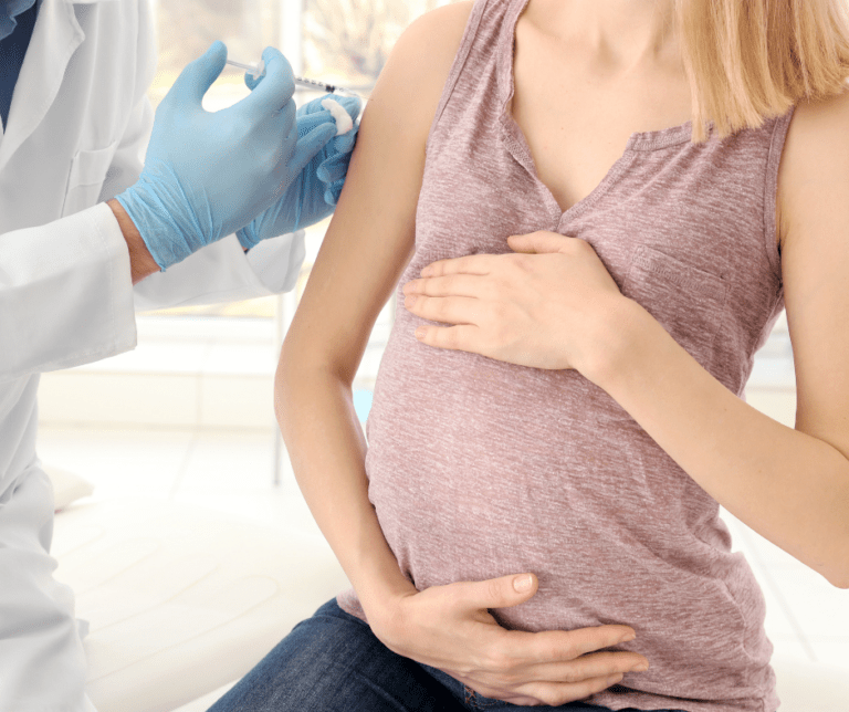 Le vaccin contre la coqueluche pendant la grossesse